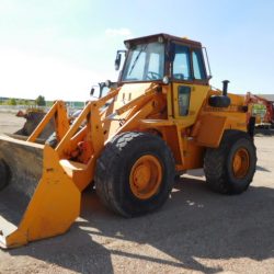 F130 - CASE W-20C